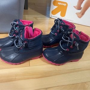 Kids sperry boots